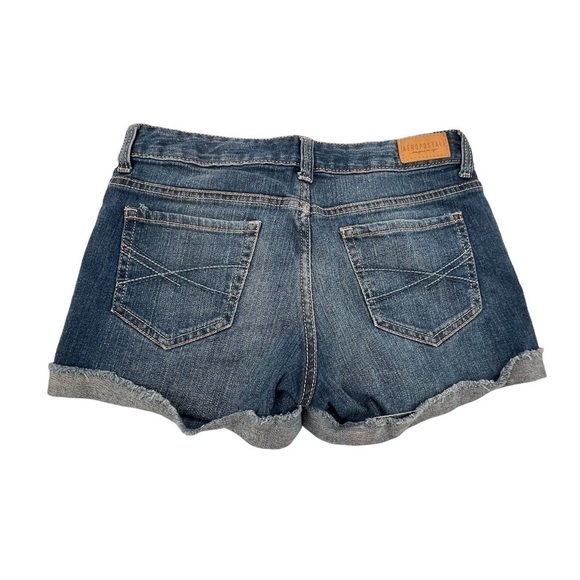 Aeropostale Midi Rough Cuffed Hem Jean Shorts Size 4 Women’s - Picture 3 of 6
